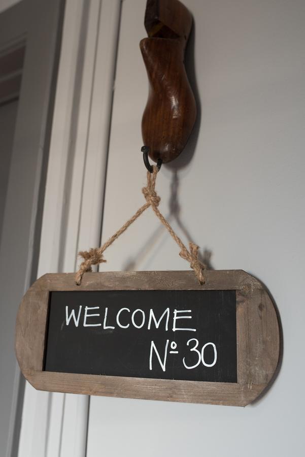 Bed & Bar No.8 - Adults Only Hotel