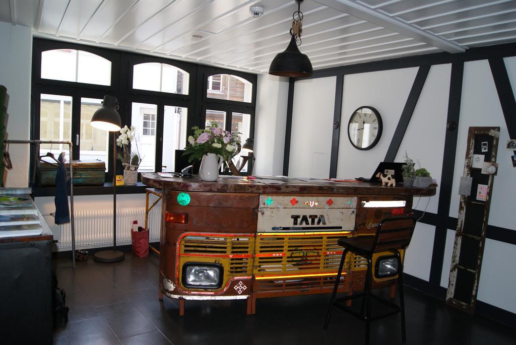 Bed & Bar No.8 - Adults Only