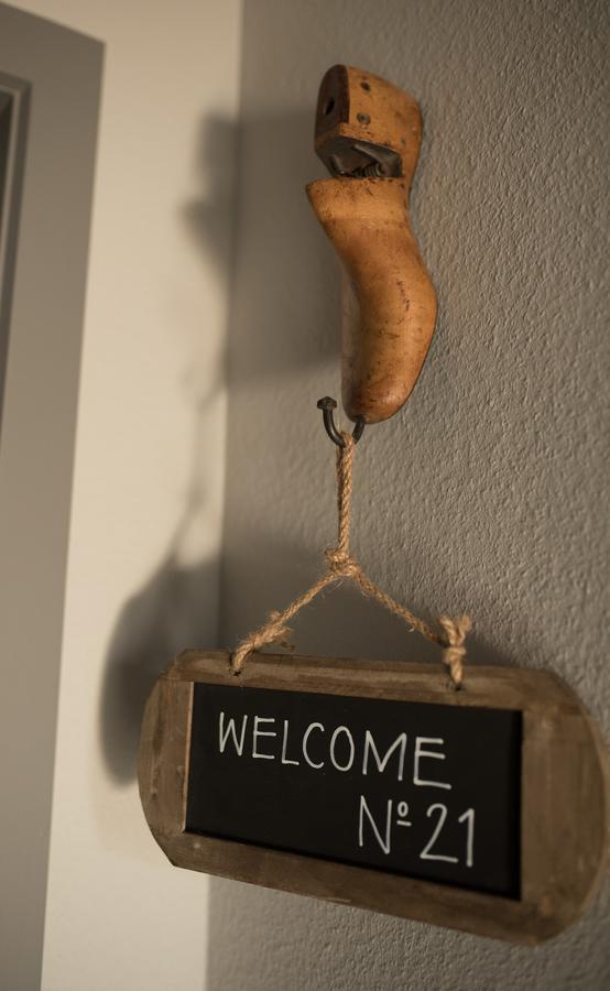 Bed & Bar No.8 - Adults Only Hotel 2*